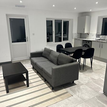 The Little Oaks Apartment Birmingham Ngoại thất bức ảnh